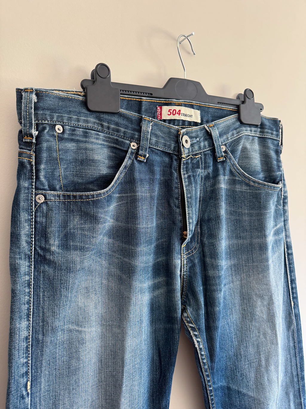 Vintage Levi’s 504 Straight Leg Jeans – W34 L31