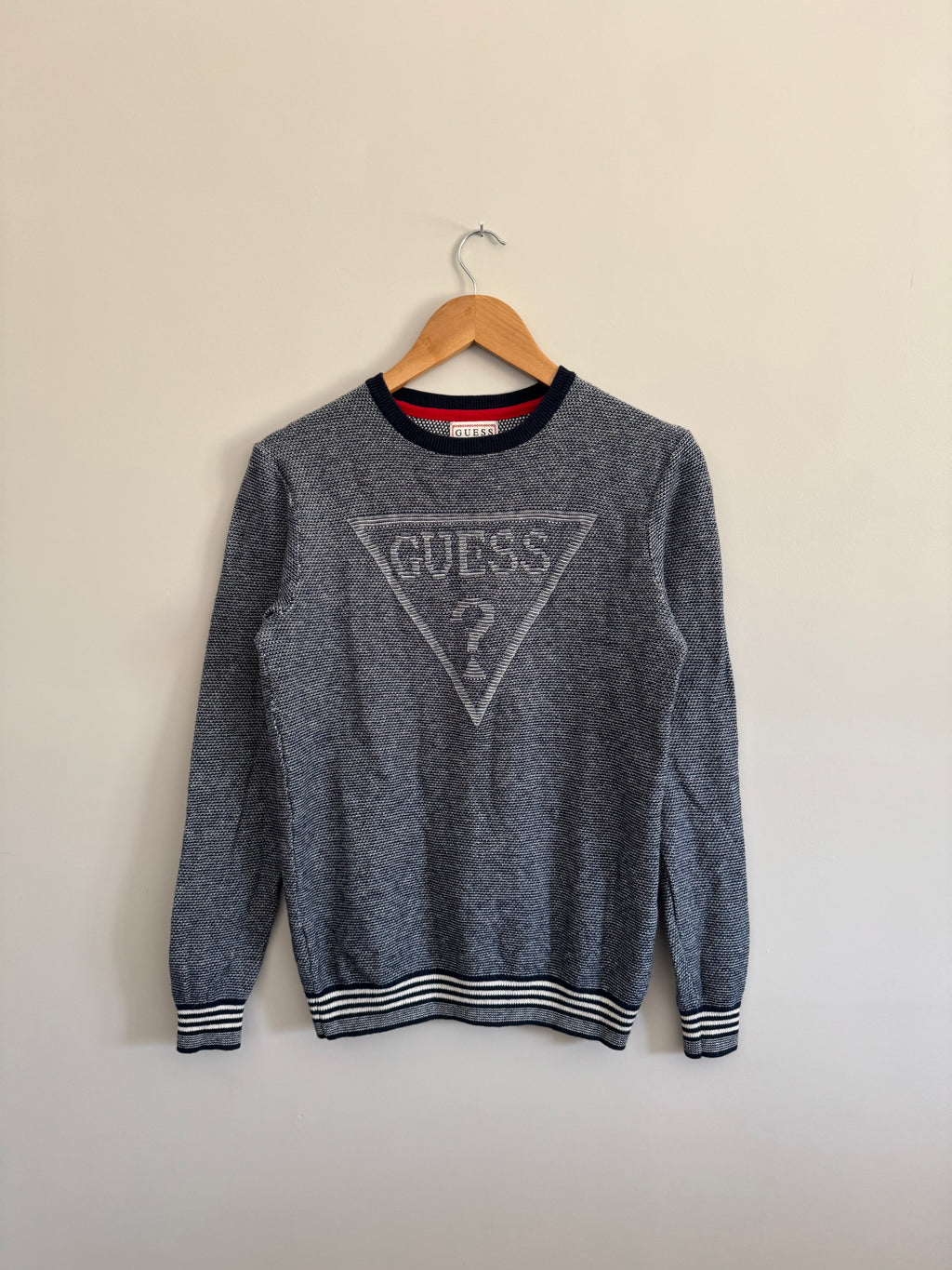 GUESS LOS ANGELES WOMEN’S KNIT SWEATER - S