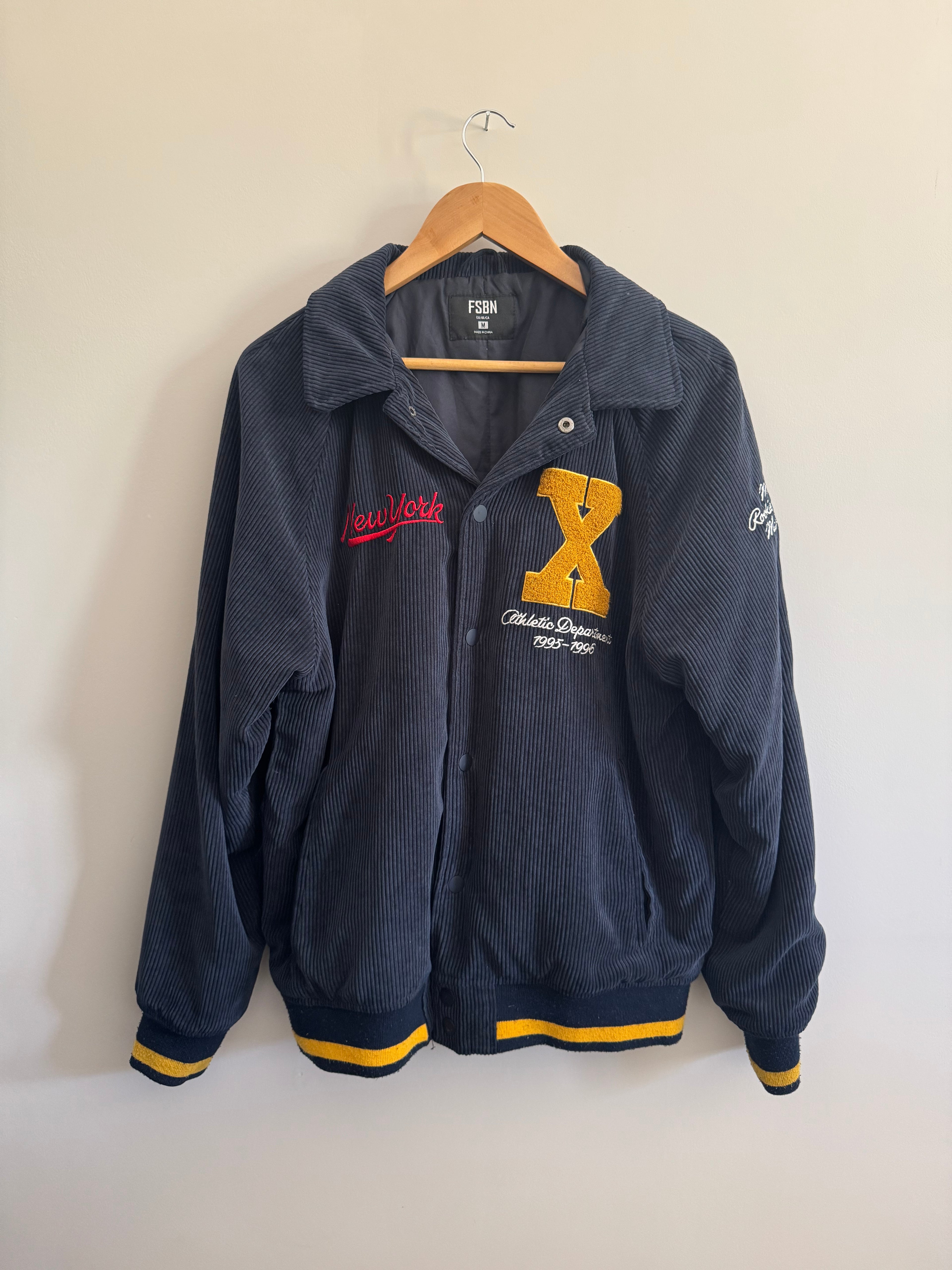 FSBN VARSITY RETRO STYLE JACKET - M