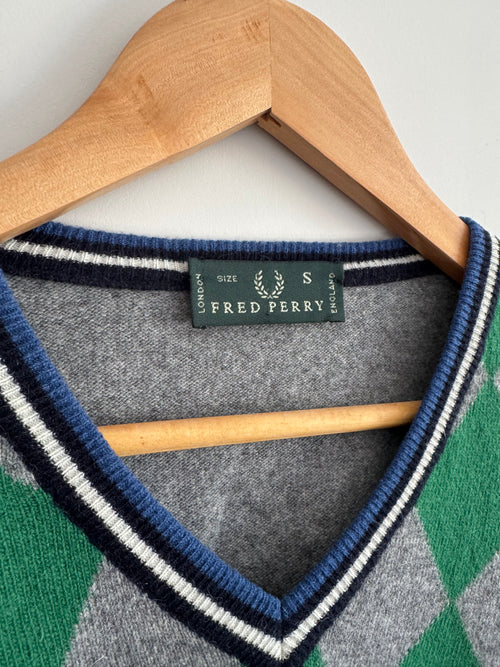 Fred Perry Argyle Knit V-Neck Sweater - S