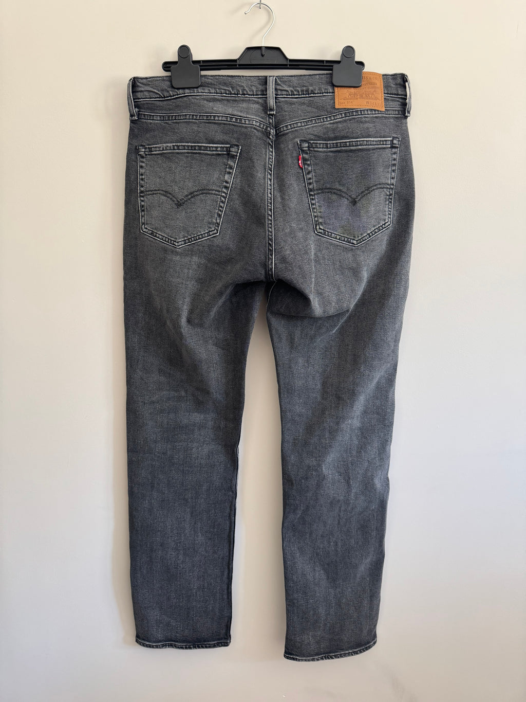 Levi’s 514 Straight Leg Jeans – W34 L32