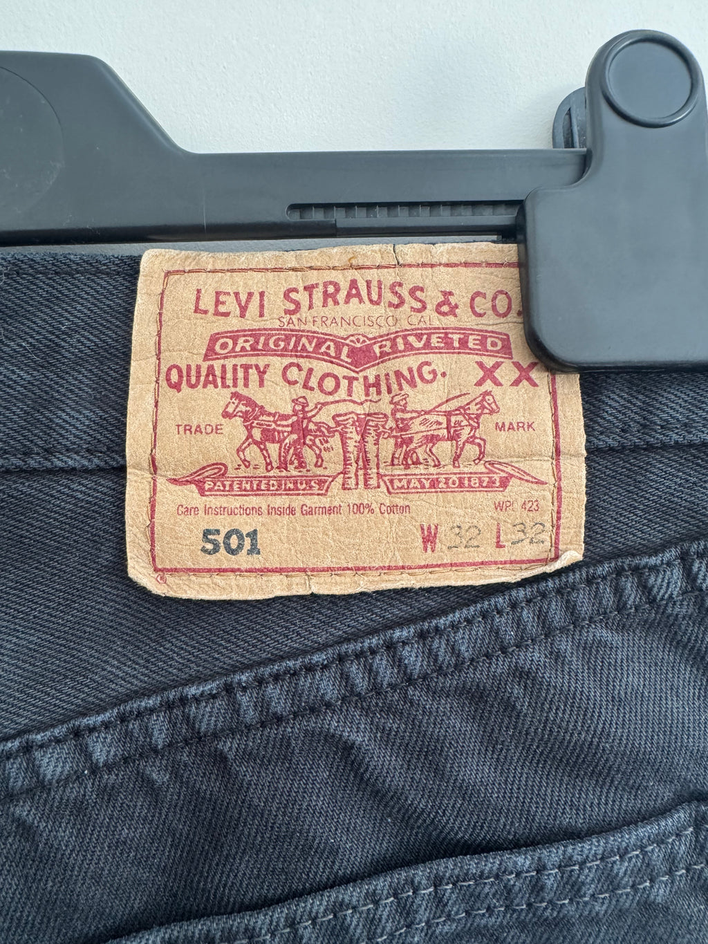 Vintage Levi’s 501 Black Straight Leg Jeans – W32 L32