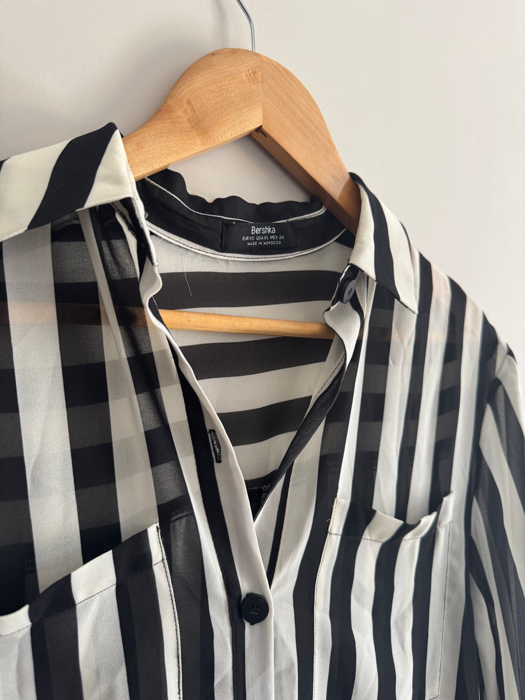 BERSHKA STRIPED SHIRT - XS
