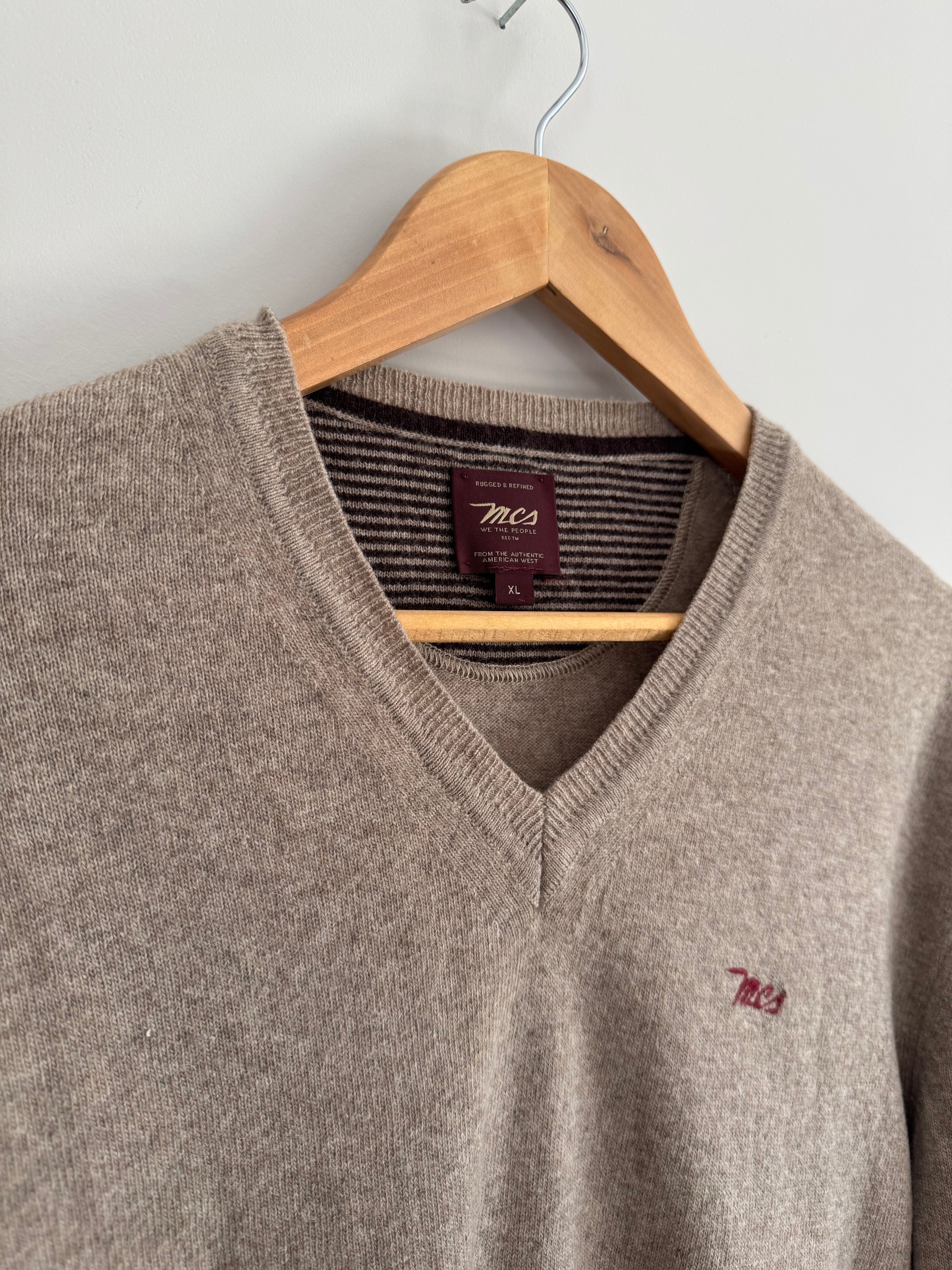MCS (MARLBORO CLASSICS) BEIGE KNIT SWEATER - XL