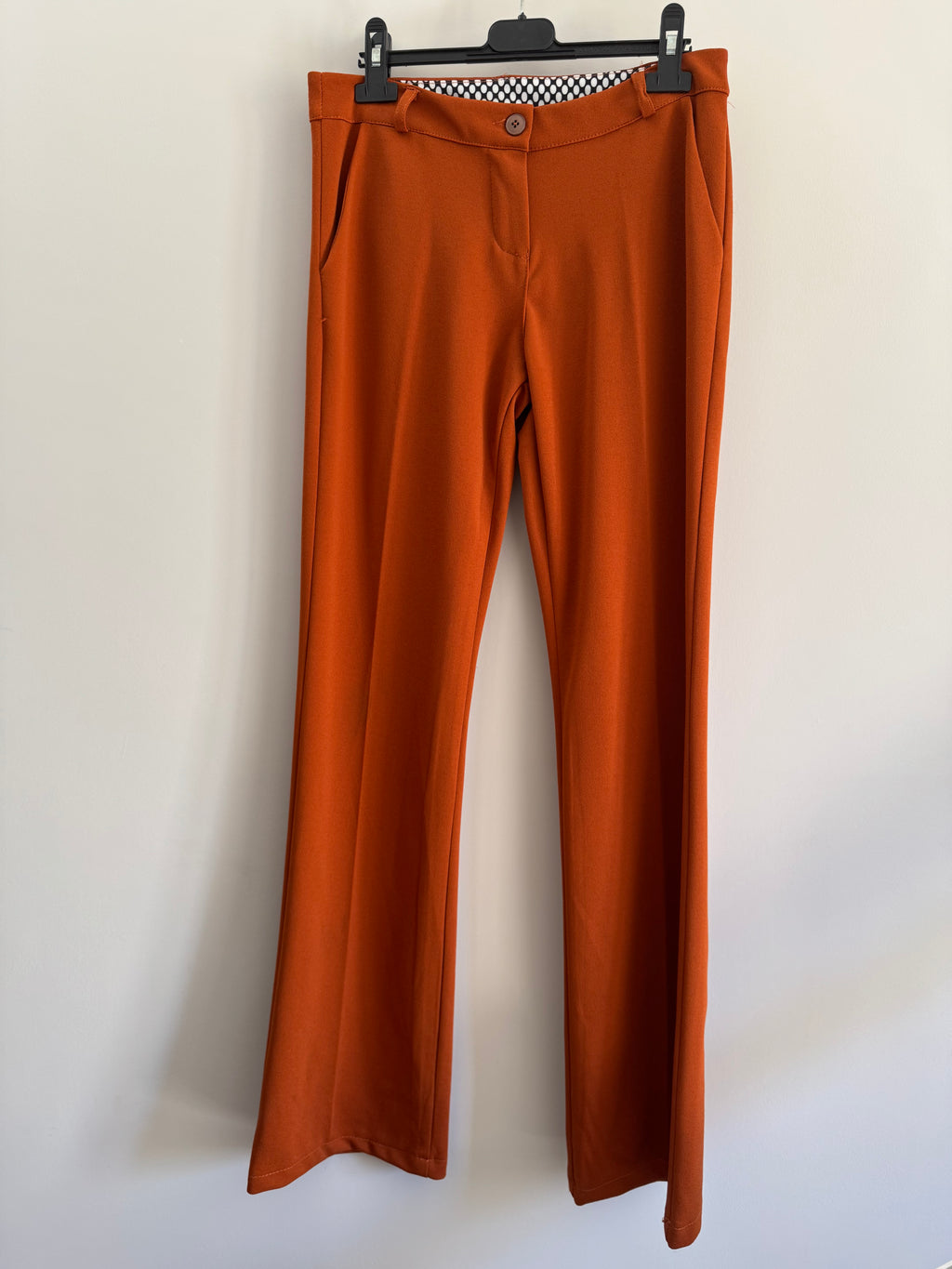 ORANGE PANTS