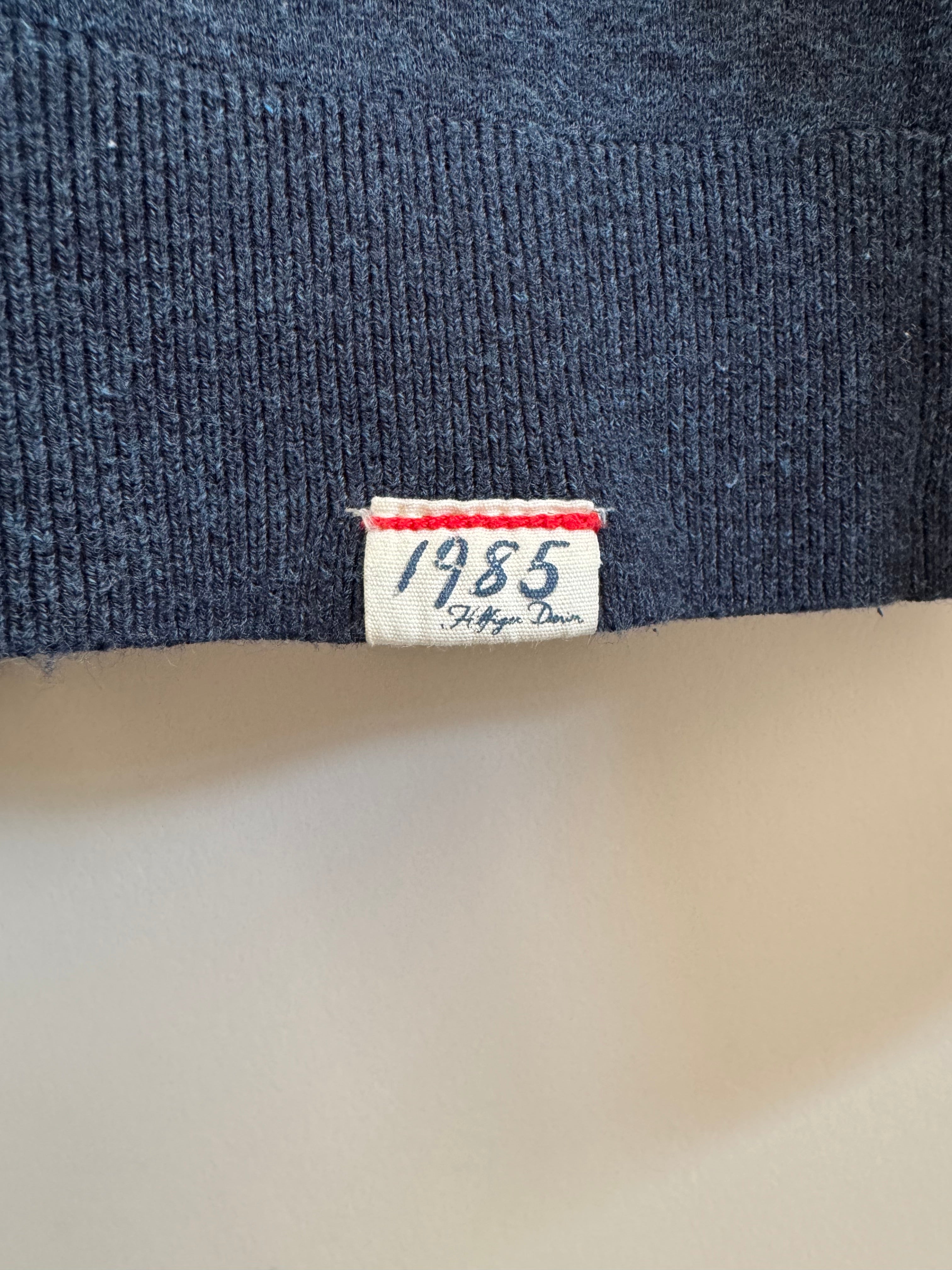 VINTAGE HILFIGER DENIM KNIT NAVY SWEATER - M