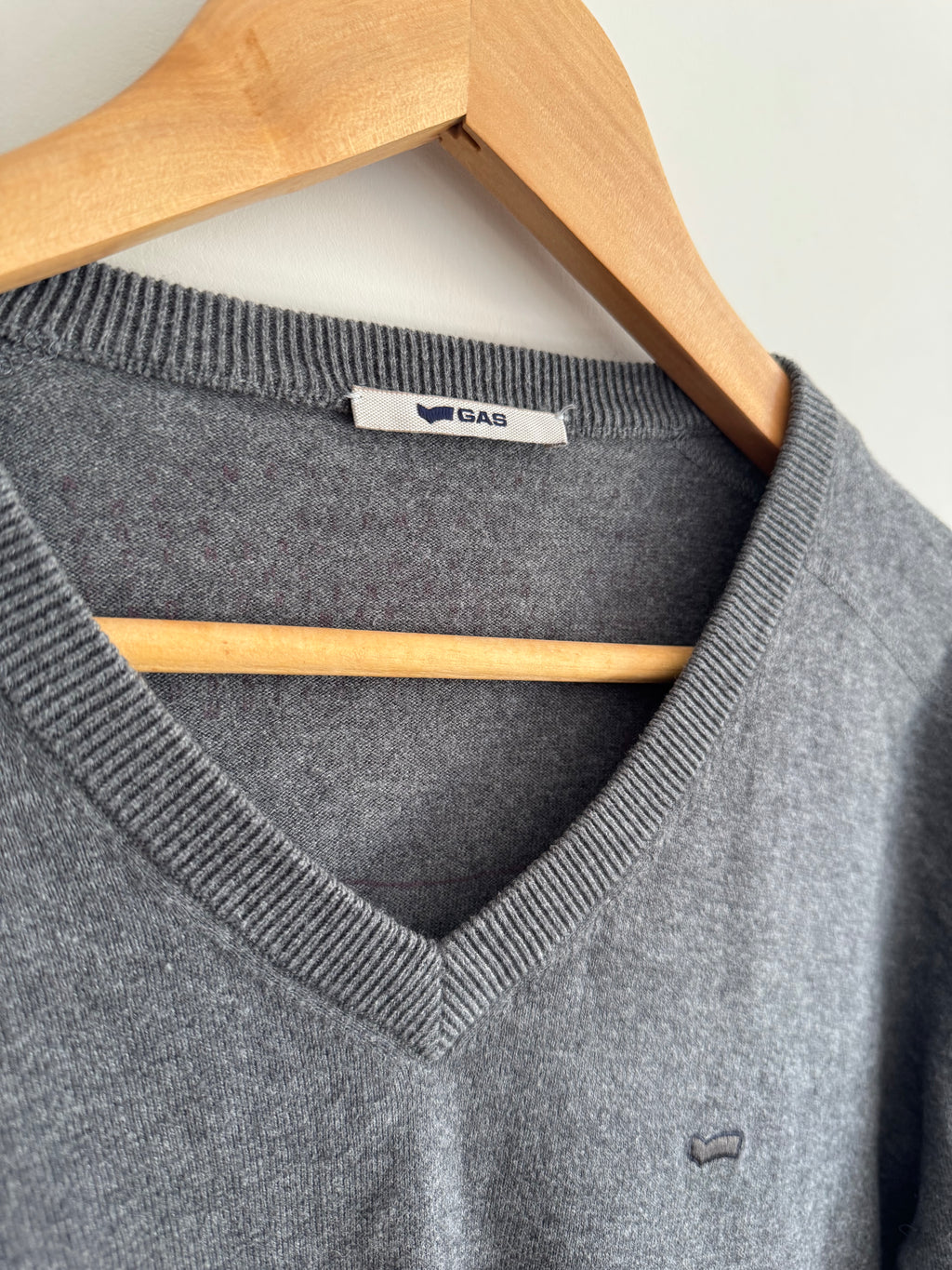 GAS V-NECK SWEATER - GREY - L