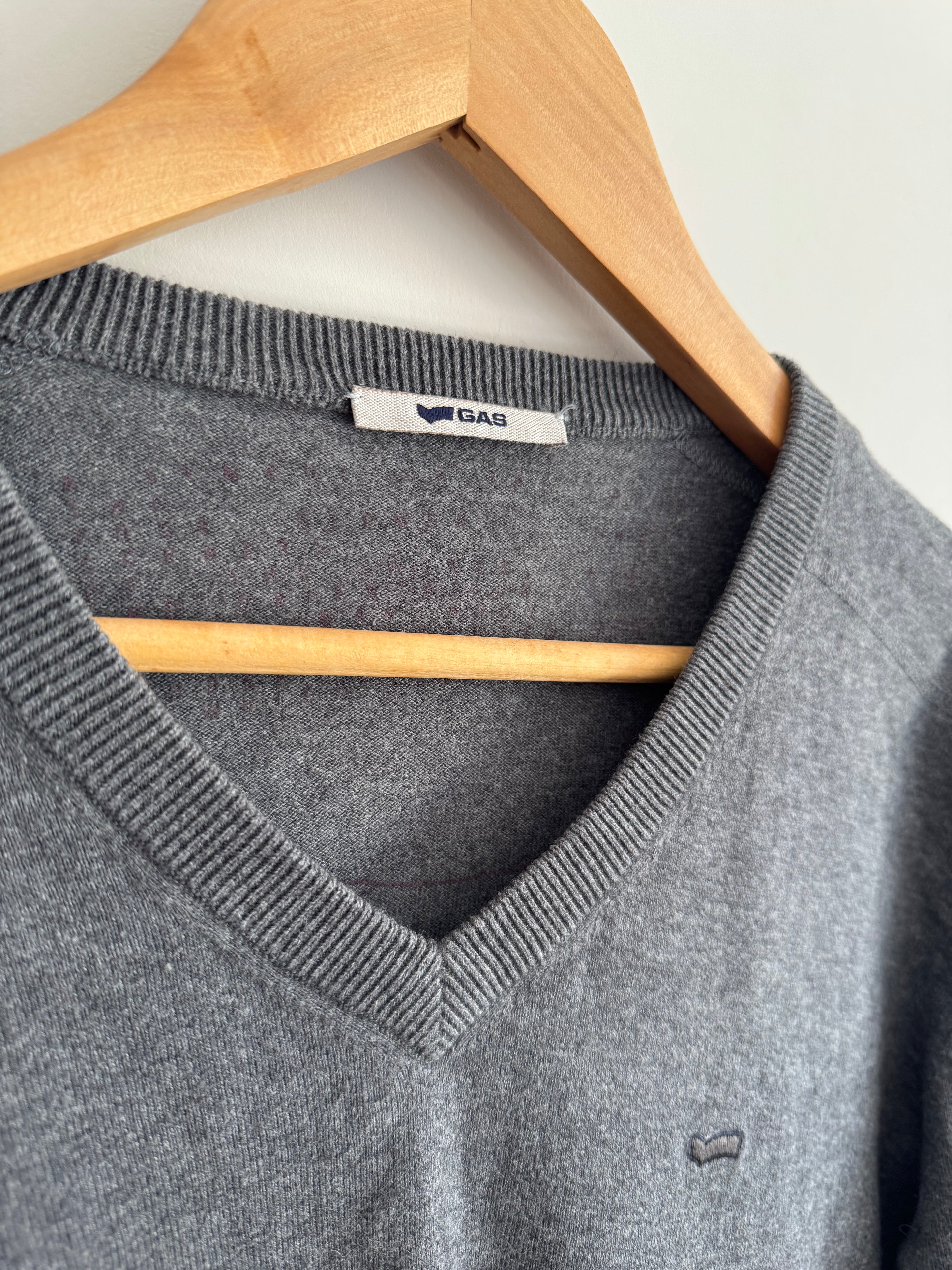 GAS V-NECK SWEATER - GREY - L