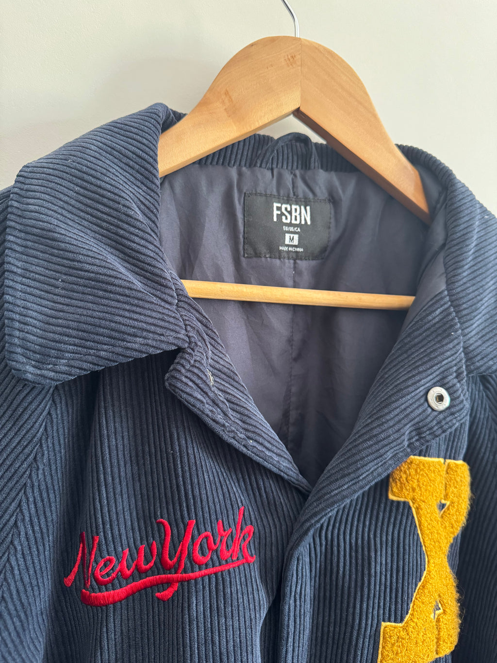 FSBN VARSITY RETRO STYLE JACKET - M