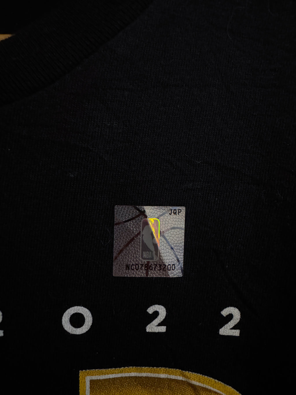 GOLD BLOODED CHAMPIONS SHIRT - L