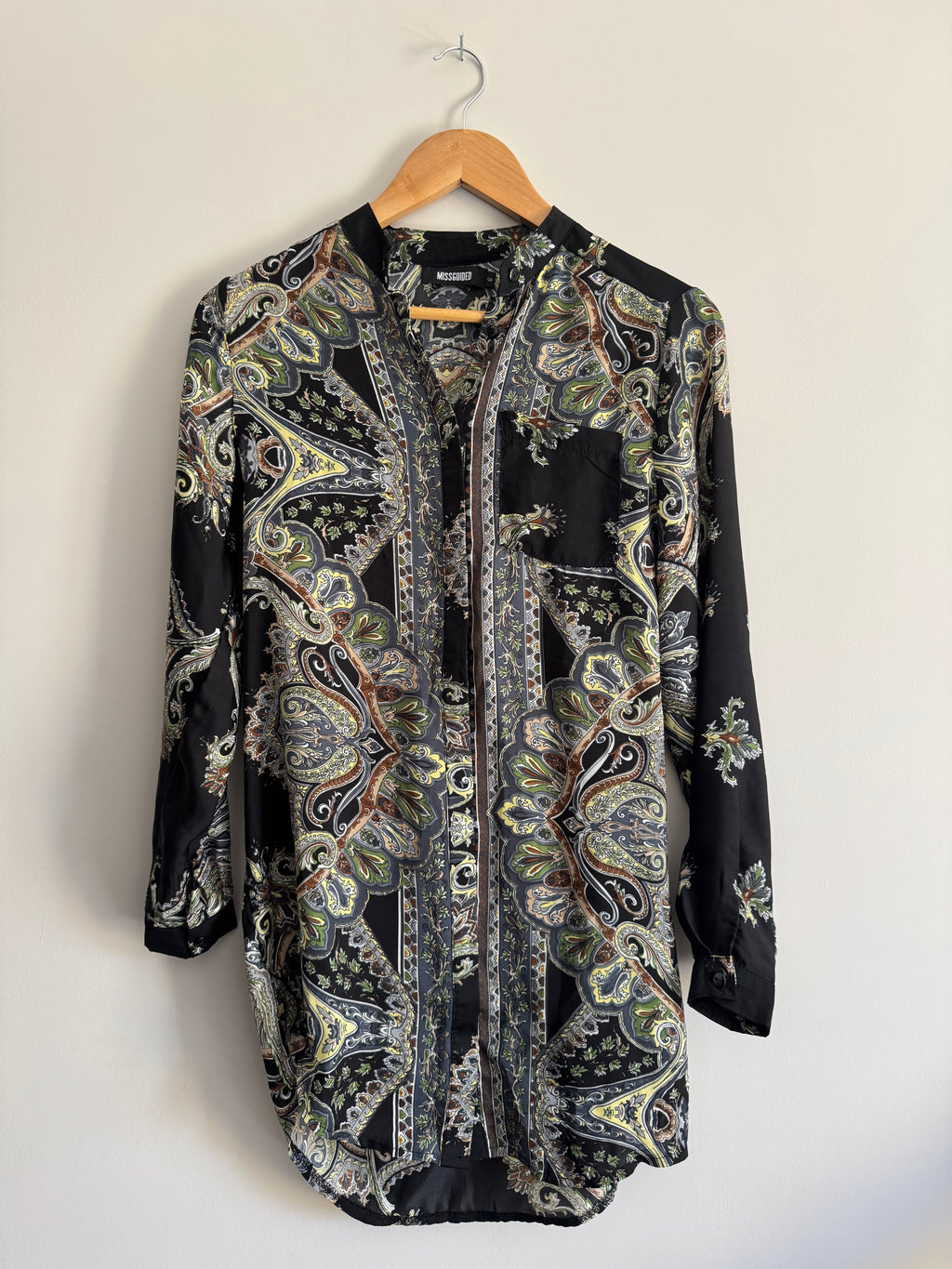 MISSGUIDED SHIRT - XS