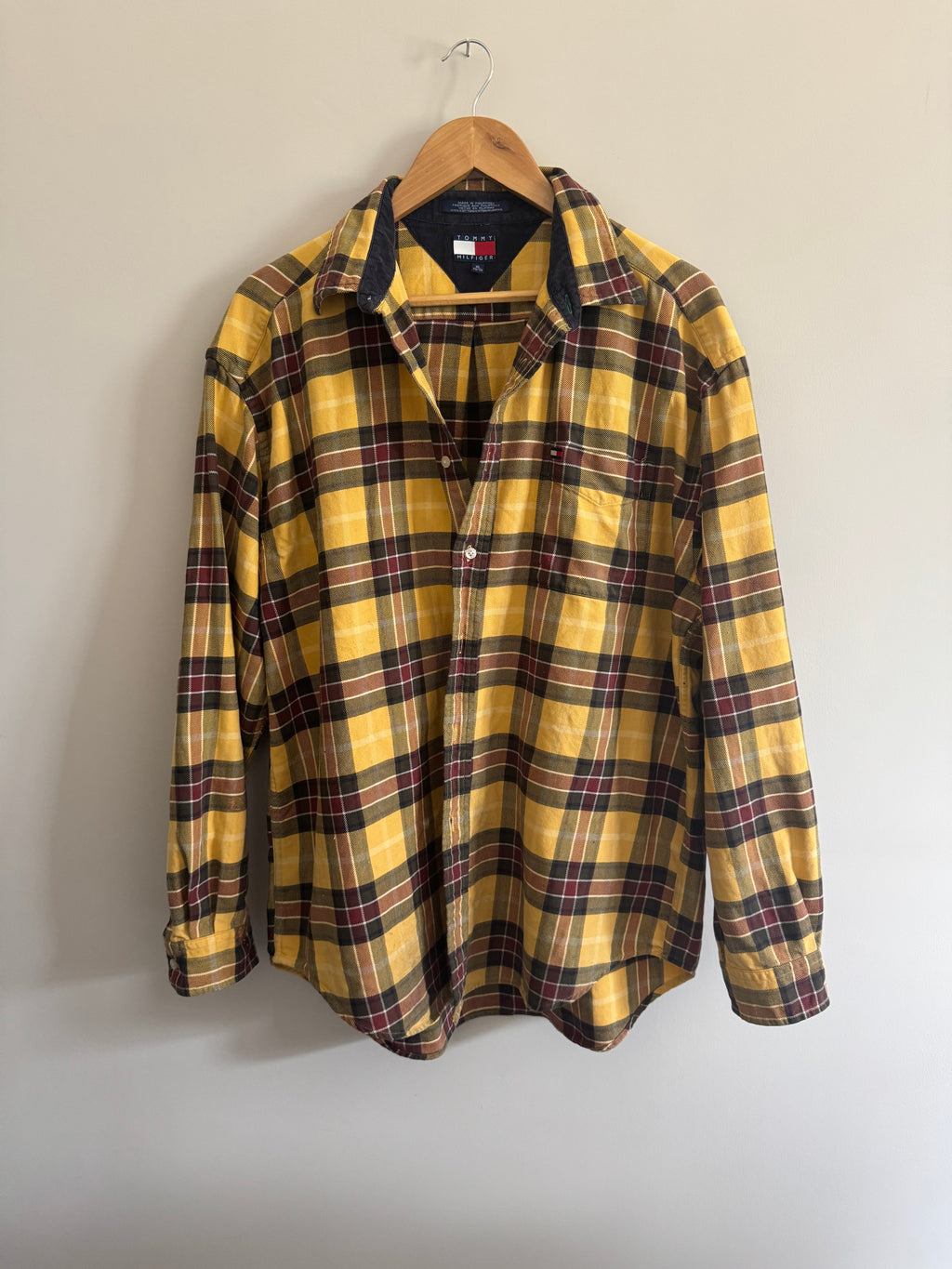 TOMMY HILFIGER MEN’S VINTAGE YELLOW SHIRT - XL