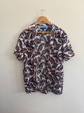 Tommy Hilfiger Men's Tropical Print Short Sleeve Shirt - L