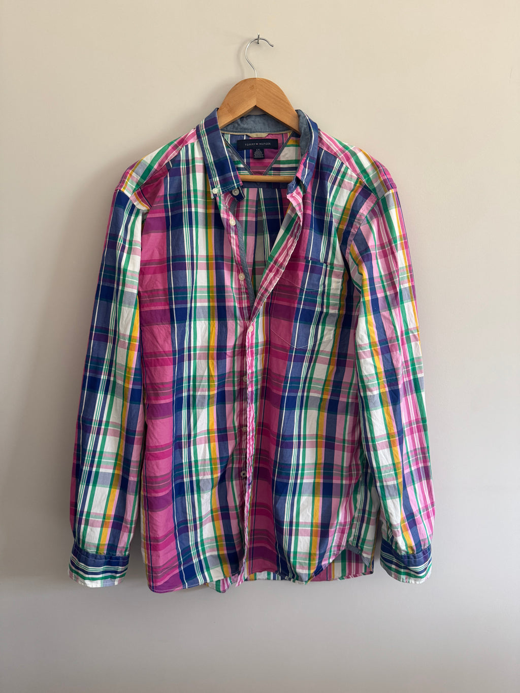TOMMY HILFIGER MEN’S MULTI COLOURED SHIRT - L